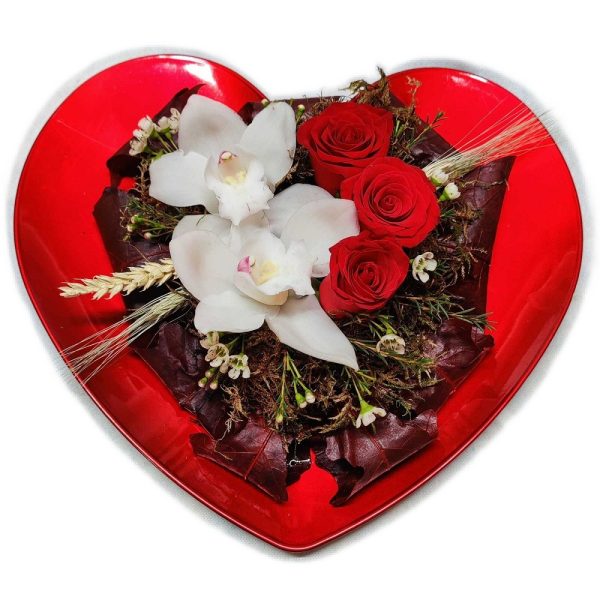valentines gift big heart with roses and white orchids