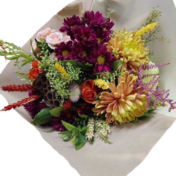 bouquet-with-black-ortansia1